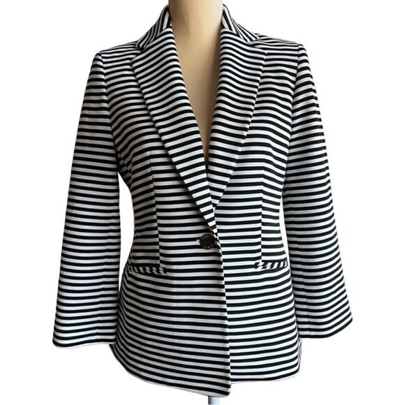 Anne Klein Jackets & Blazers - ANN KLEIN Women's Black &‎ White Striped Blazer Size S